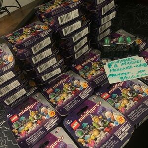 71046 LEGO Minifigures Series 26 Space sealed boosters x 30